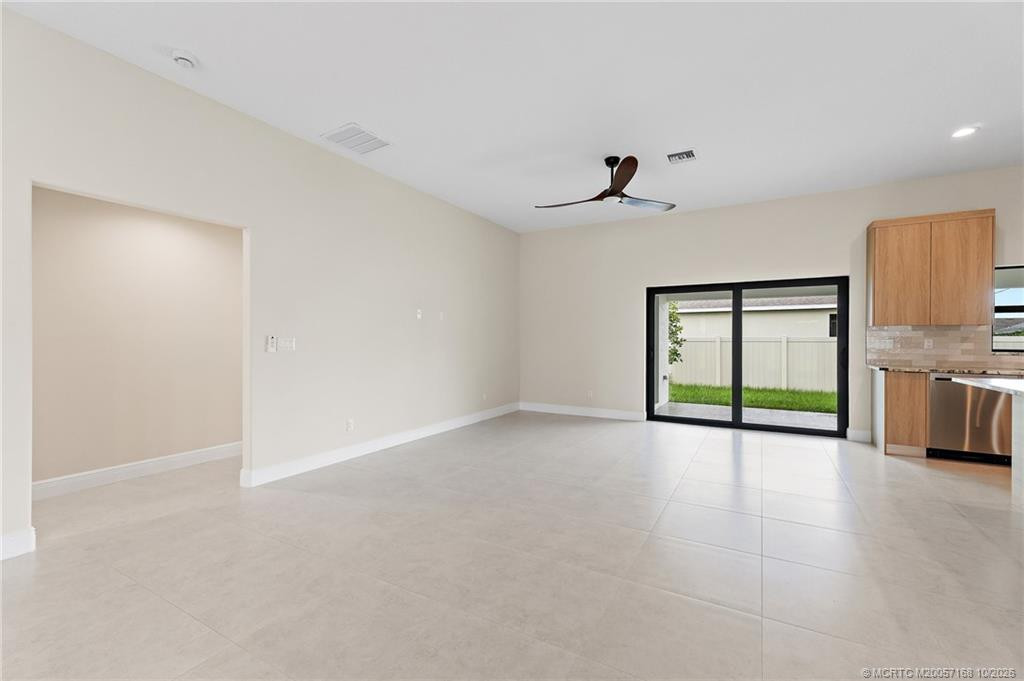 4588 SW Athena Drive, Port St. Lucie FL - photo 18 of 61