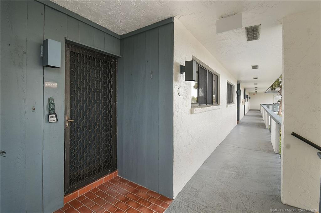 2 bedroom Condominium at 175 SE Saint Lucie Boulevard #B82, Pierpoint Yacht Club Condo, Stuart — photo 5