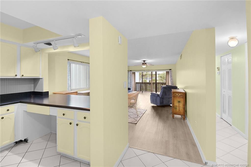 175 SE Saint Lucie Boulevard #B82, Stuart FL - photo 8 of 53