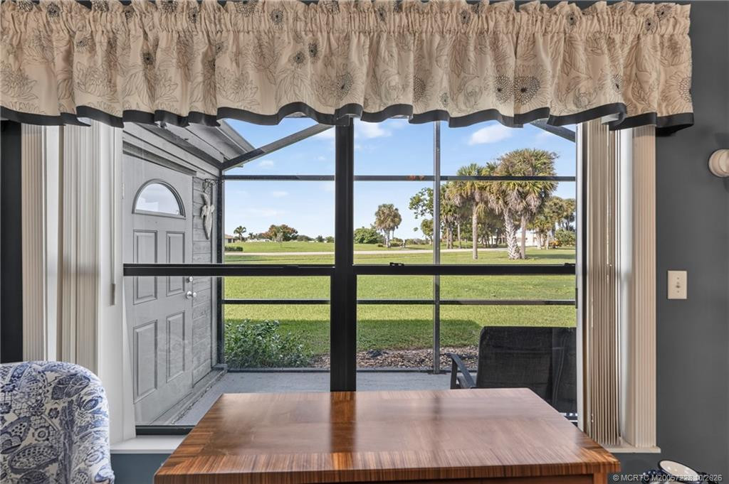 6865 SE Bunker Hill Drive, Hobe Sound, FL 33455 in Hobe Sound - property photo 8