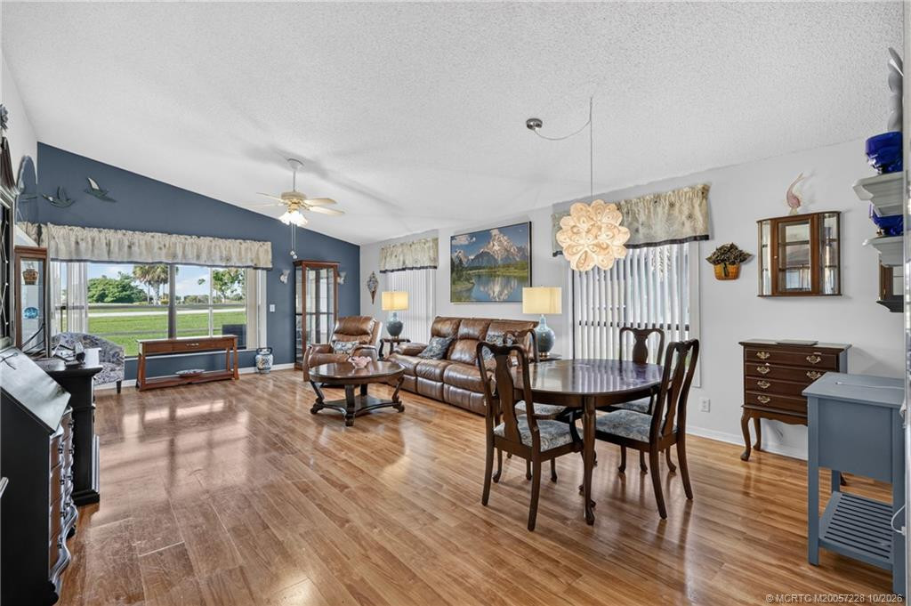 6865 SE Bunker Hill Drive, Hobe Sound FL - photo 10 of 62