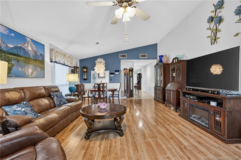 6865 SE Bunker Hill Drive, Hobe Sound FL - photo 12 of 62