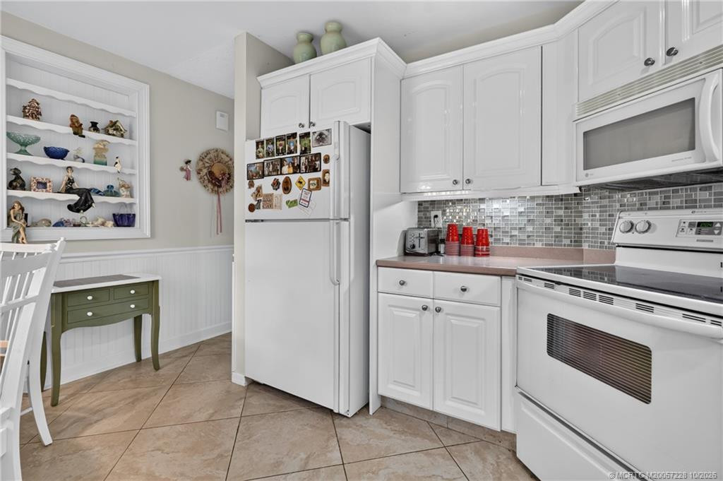 6865 SE Bunker Hill Drive, Hobe Sound FL - photo 20 of 62