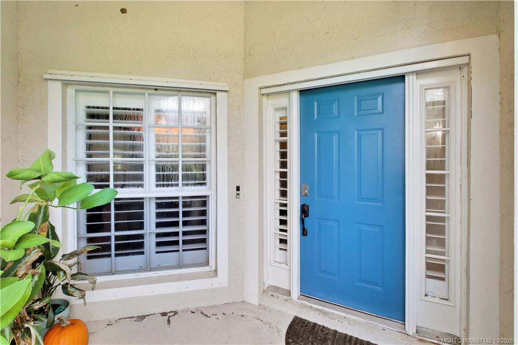 3371 SW Islesworth Circle, Palm City, FL 34990 in Palm City - property photo 3