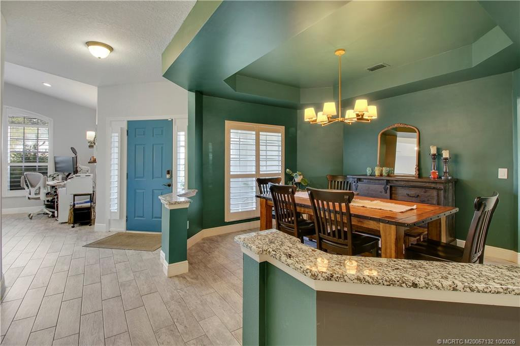 3371 SW Islesworth Circle, Palm City, FL 34990 in Palm City - property photo 6