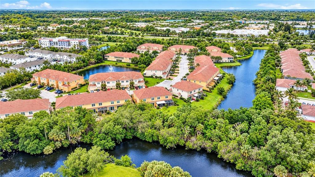 615 SW Glen Crest Way, Stuart, FL 34997 in Stuart - property photo