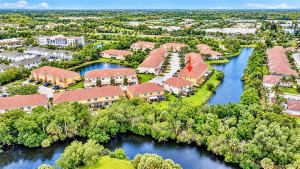 Photo for 615 SW Glen Crest Way, Stuart, FL 34997 - listing #M20057240 615 SW Glen Crest Way, Stuart, FL 34997
