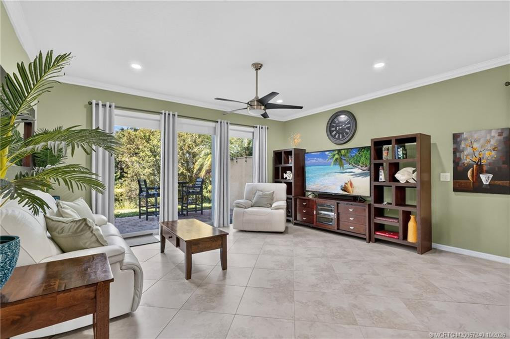 615 SW Glen Crest Way, Stuart, FL 34997 in Stuart - property photo 6