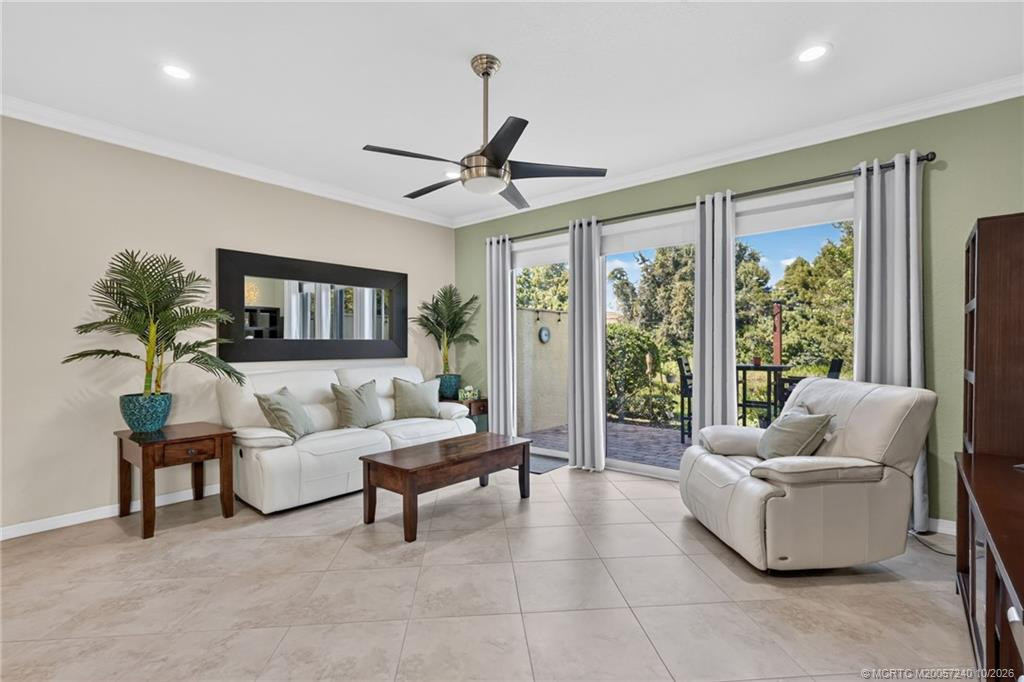 615 SW Glen Crest Way, Stuart, FL 34997 in Stuart - property photo 8