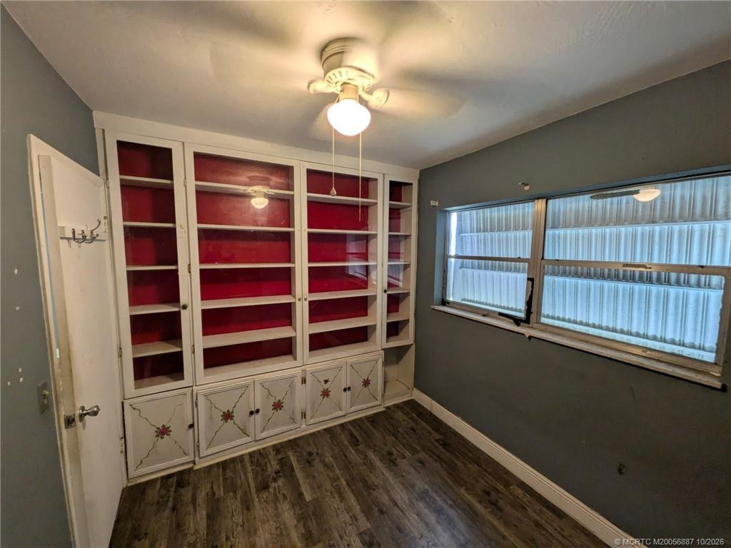 439 Sandia Avenue, Port St. Lucie FL - photo 6 of 47