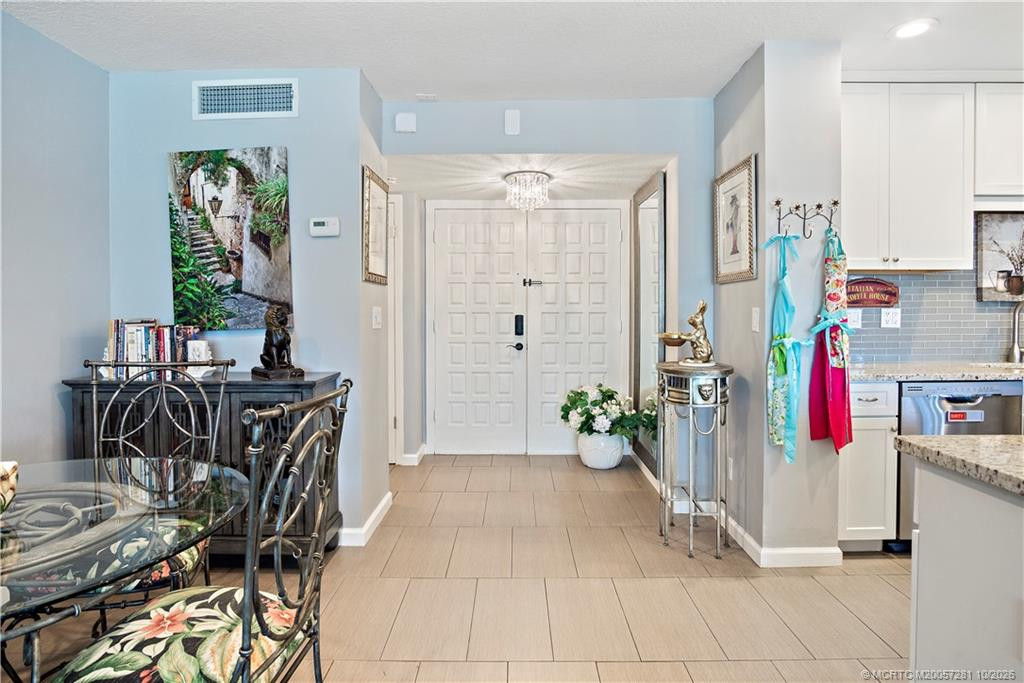 1800 SE Saint Lucie Boulevard #10-305, Stuart FL - photo 15 of 49