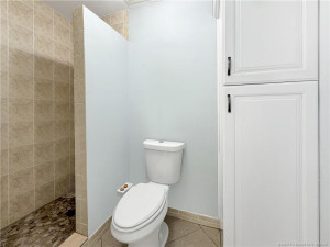 Separate shower