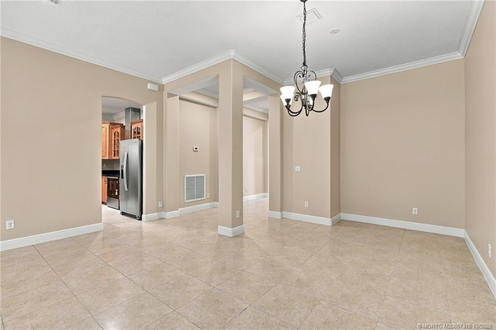 6231 NW Hacienda Lane, Port St. Lucie, FL 34986 in Port St. Lucie - property photo 8