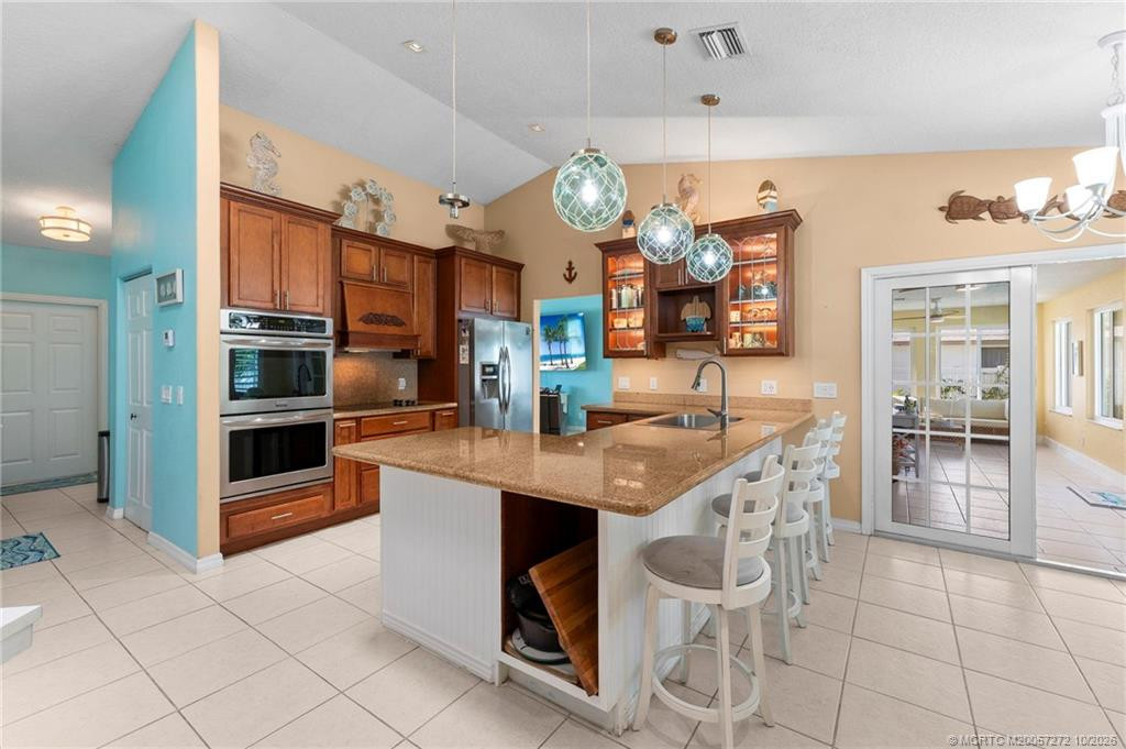 1602 SE Flintlock Road, Port St. Lucie, FL 34952 in Port St. Lucie - property photo 4