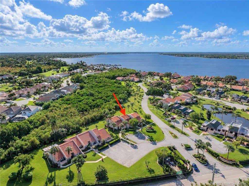 3309 SE Sandpiper Circle, Port St. Lucie, FL 34952 in Port St. Lucie - property photo