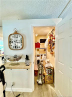 Kitchen pantry