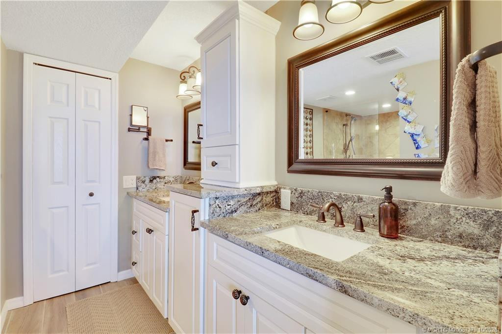 10000 S Ocean Drive #704, Jensen Beach FL - photo 17 of 36