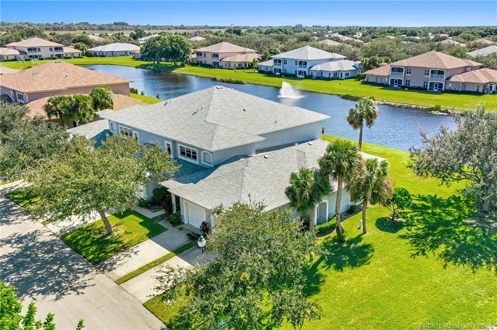 1773 Lakefront Boulevard D2, Fort Pierce, FL 34982 in Fort Pierce - property photo 2