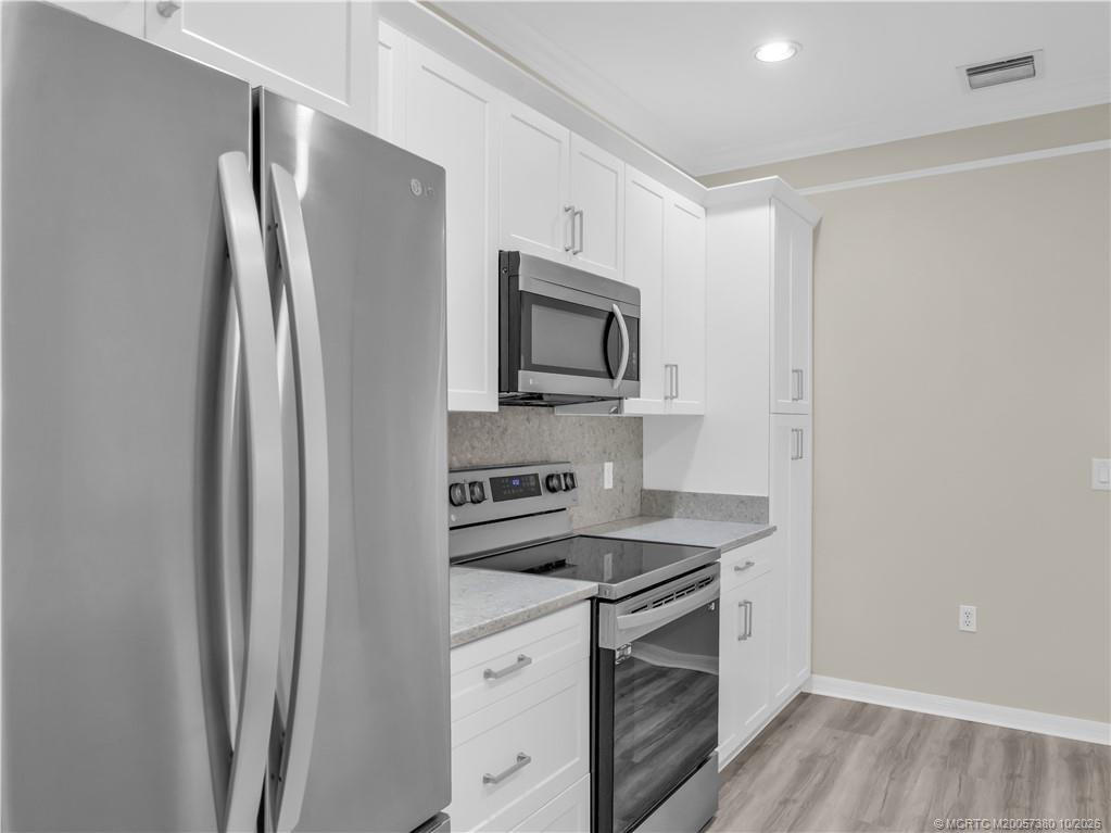 1773 Lakefront Boulevard #D2, Fort Pierce FL - photo 12 of 44