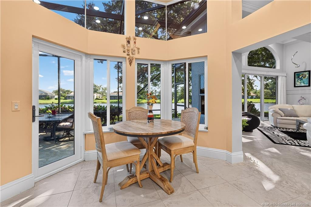 1642 NW Sweet Bay Circle, Palm City FL - photo 15 of 44
