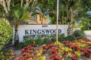 Photo for 2950 SE Ocean Boulevard 5-2, Stuart, FL 34996 - listing #M20057351 2950 SE Ocean Boulevard 5-2, Stuart, FL 34996