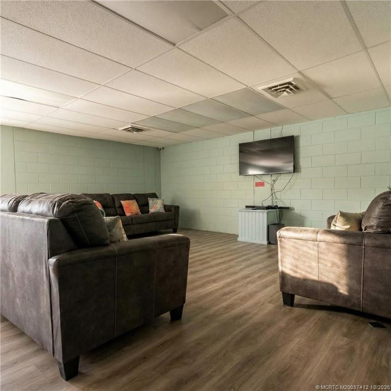 Photo 48
