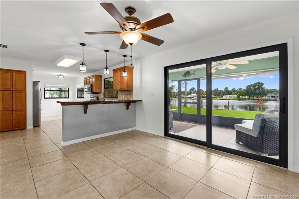 7003 Salerno Road, Fort Pierce FL - photo 9 of 41