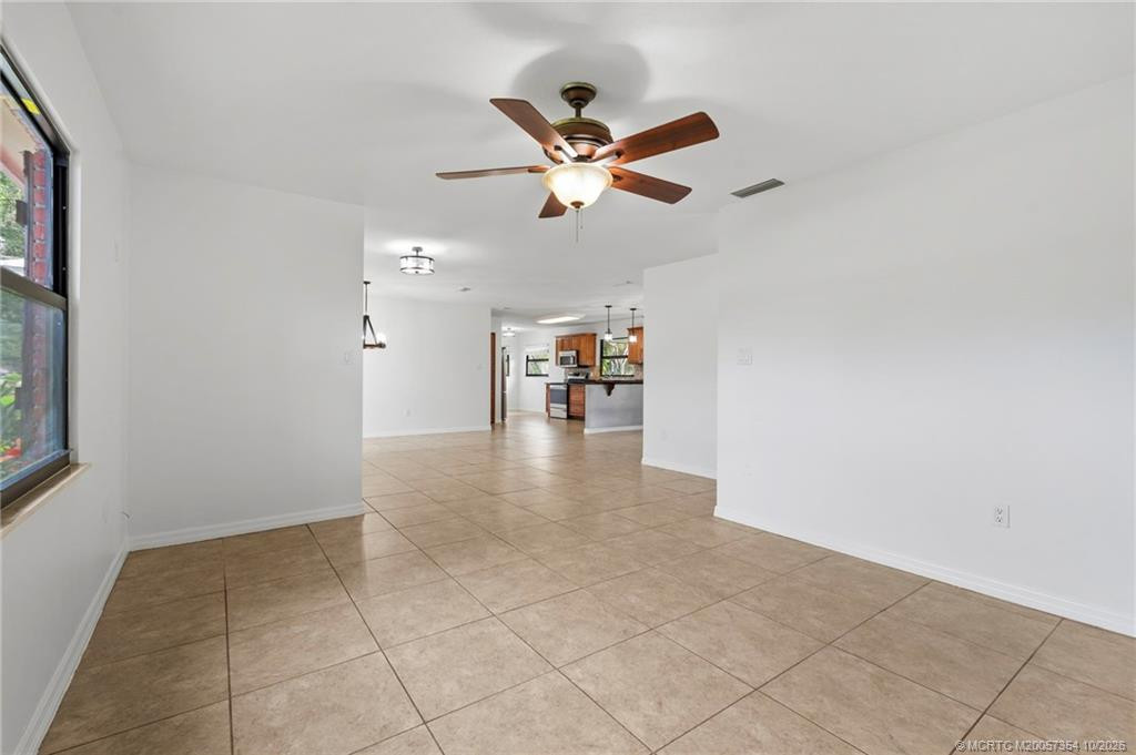 7003 Salerno Road, Fort Pierce FL - photo 12 of 41