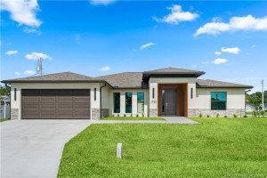 1701 SW Buttercup Avenue, Port St. Lucie, FL 34953