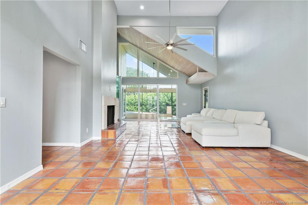 3 bedroom Single Family Residence at 6323 SE Farmington Place, Mariner Sands 03, Stuart — photo 5