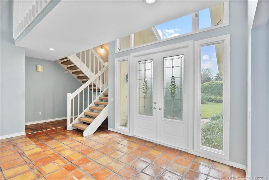 6323 SE Farmington Place, Stuart FL - photo 6 of 41