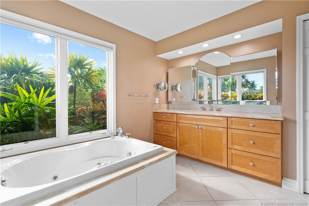 6323 SE Farmington Place, Stuart FL - photo 19 of 41