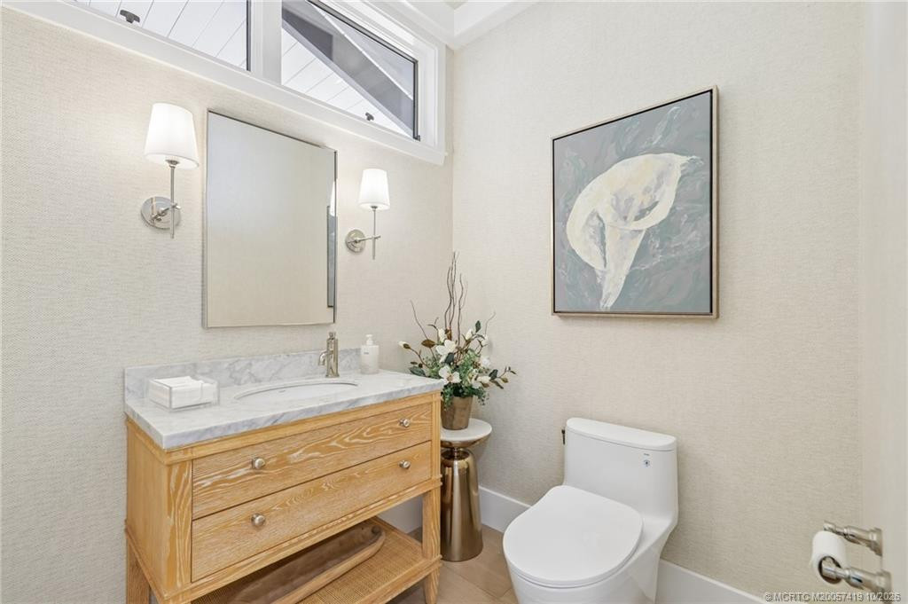 Half bath near family room