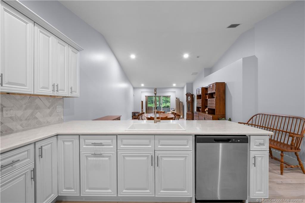 1460 SW Greens Pointe Way, Palm City FL - photo 6 of 34