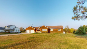 Photo for 31744 Lakeview Drive, Lake City, MN 55041 - Listing #5670732 31744 Lakeview Drive, Lake City, MN 55041
