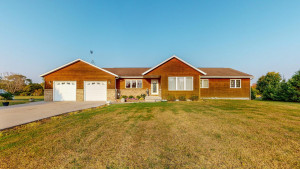 Photo for 31744 Lakeview Drive, Lake City, MN 55041 - Listing #5670732 31744 Lakeview Drive, Lake City, MN 55041