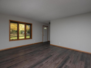 Photo for 2074 Valley View Lane NE, Chatfield, MN 55923 - Listing #5673324 2074 Valley View Ln NE-006-001-Living Room-MLS_Size