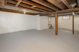 Photo for 806 1st Avenue NW, Austin, MN 55912 - Listing #5680636 806 1st Ave NW Austin MN 55912-large-022-014-Lower Level-1500x1000-72dpi