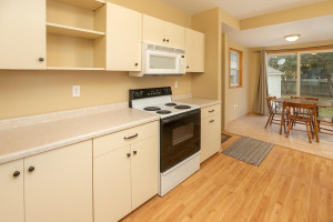 Photo for 806 1st Avenue NW, Austin, MN 55912 - Listing #5680636 806 1st Ave NW Austin MN 55912-large-012-026-Kitchen-1500x1000-72dpi