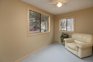 Photo for 806 1st Avenue NW, Austin, MN 55912 - Listing #5680636 806 1st Ave NW Austin MN 55912-large-003-001-Front Porch-1500x1000-72dpi