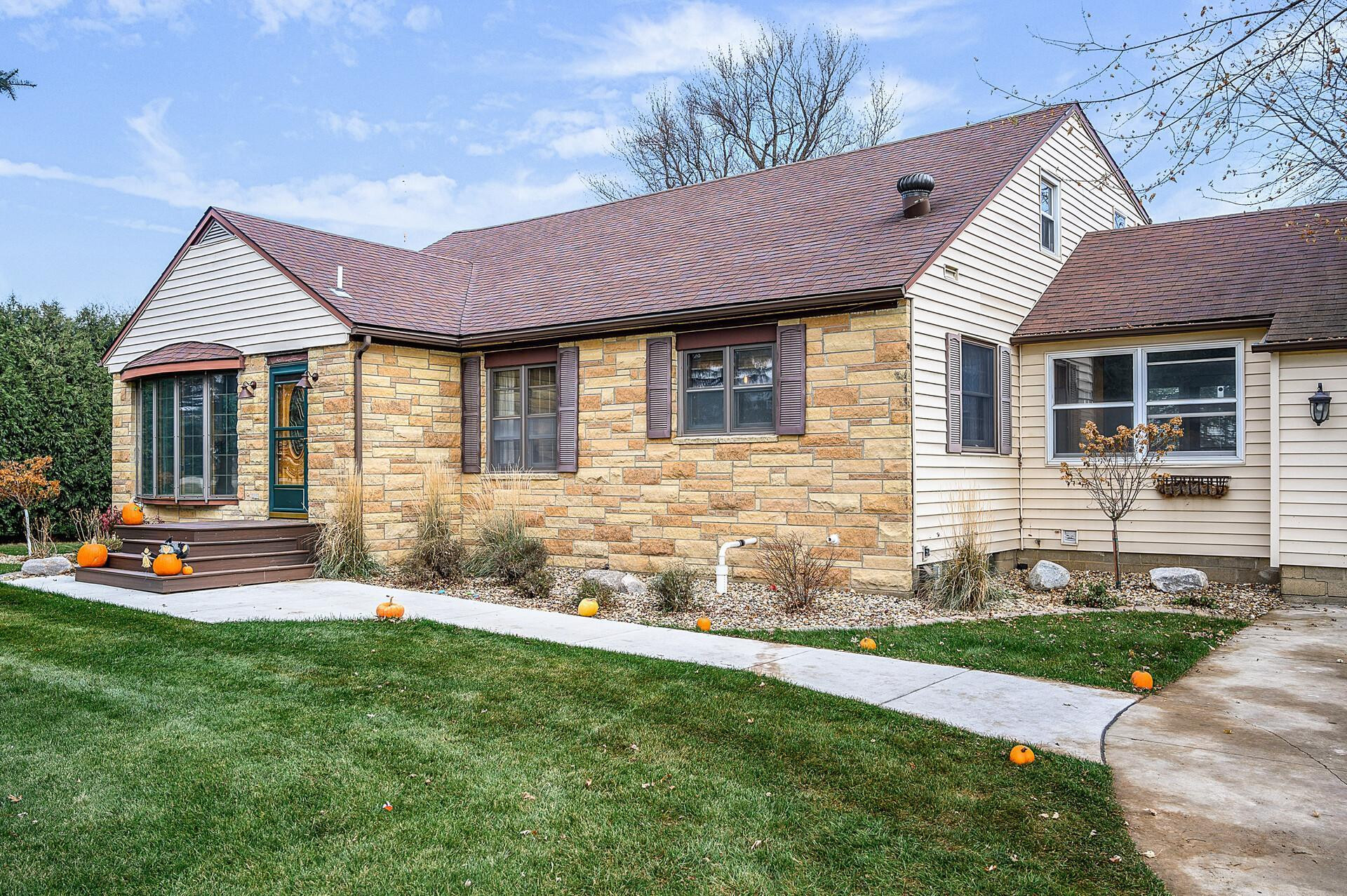 Photo for 23200 State Highway 56, Austin, MN 55912 - Listing #5678527 23200 State Highway 56, Austin, MN 55912