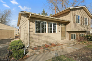 Photo for 11880 97th Avenue N, Maple Grove, MN 55369 - Listing #5686460 11880 97th Avenue N, Maple Grove, MN 55369