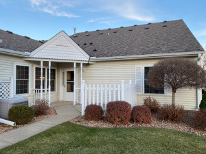 Photo for 1902 Burr Oak Drive, Austin, MN 55912 - Listing #5689241 1902 Burr Oak Drive, Austin, MN 55912