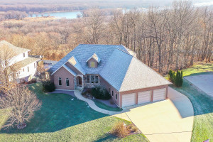 Photo for 32 McIntosh Road E, La Crescent, MN 55947 - Listing #5688261 32 McIntosh Road E, La Crescent, MN 55947