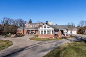 Photo for 2515 Crest Lane SW, Rochester, MN 55902 - Listing #5691248 2515 Crest Lane SW, Rochester, MN 55902
