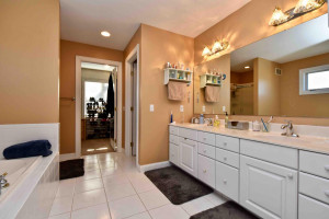 Photo for 178 Valley Trail Drive, Winona, MN 55987 - Listing #5699431 178 Valley Trail Drive, Winona, MN 55987