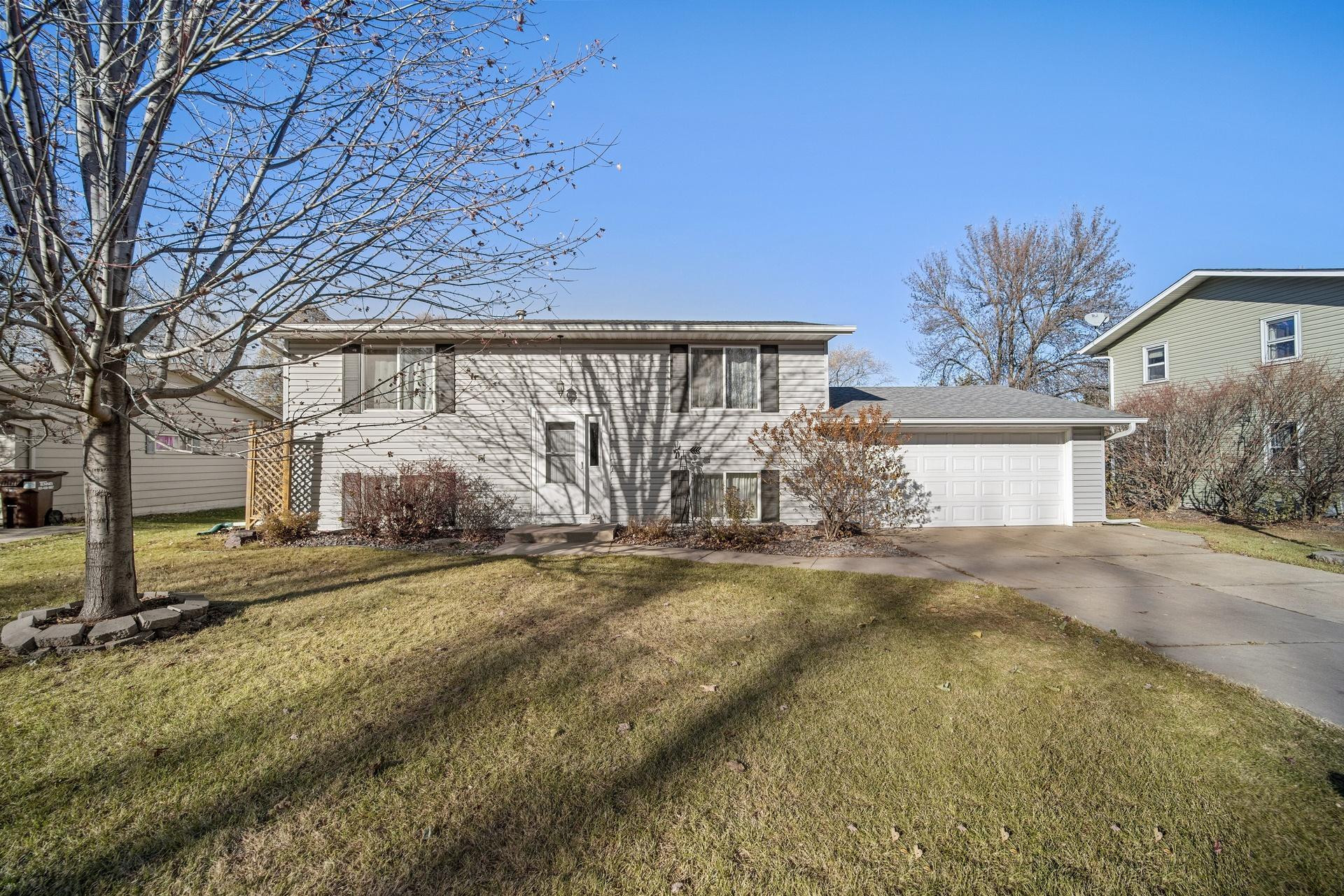 1020 15th Street W, Hastings, MN 55033 (MLS 5707816) Austin MN Real