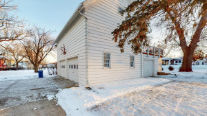 Photo for 1004 S Lakeshore Drive, Lake City, MN 55041 - Listing #5712667 1004 S Lakeshore Drive, Lake City, MN 55041