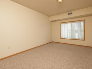 Photo for 2301 10th Street NW, Austin, MN 55912 - Listing #5714071 2301 10th St NW Unit 113-014-013-Master Bedroom-MLS_Size