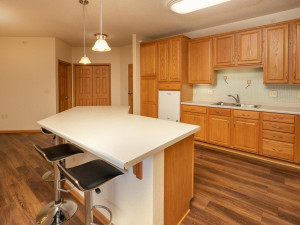 Photo for 2301 10th Street NW, Austin, MN 55912 - Listing #5714071 2301 10th St NW Unit 113-011-011-Kitchen-MLS_Size